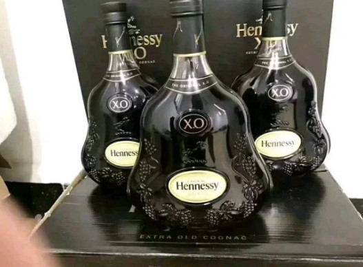 大崀镇洋酒回收公司-粤鸿商行