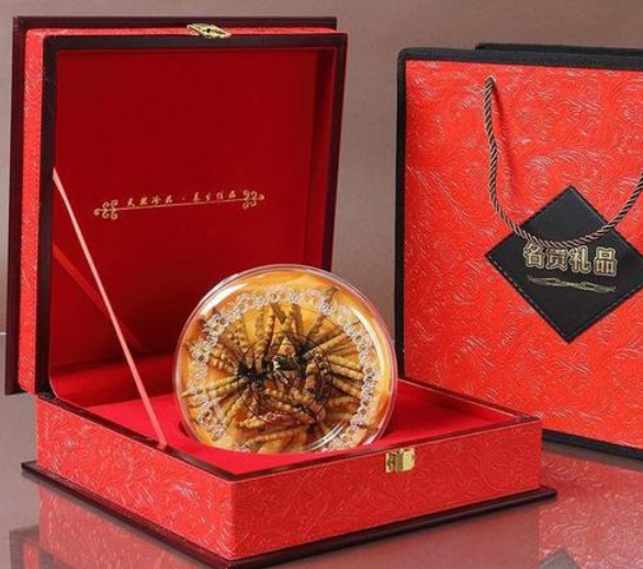 清城礼盒装虫草回收