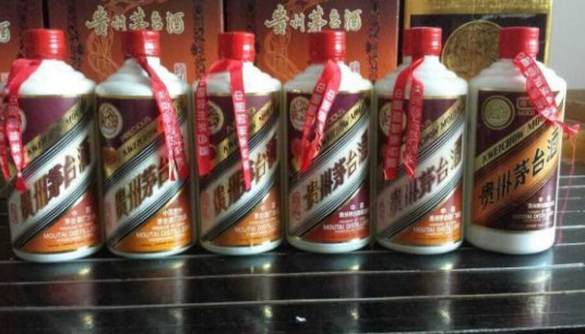 浛洸镇茅台酒回收公司-粤鸿商行